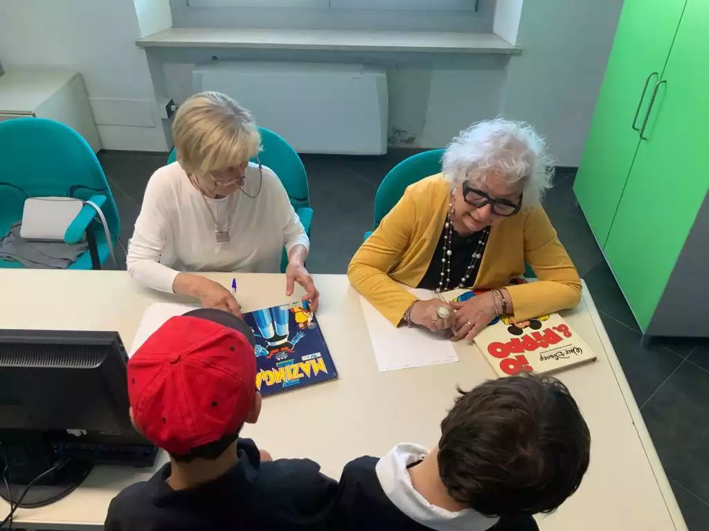 le bibliotecarie della Nuova Biblioteca di Valmacca